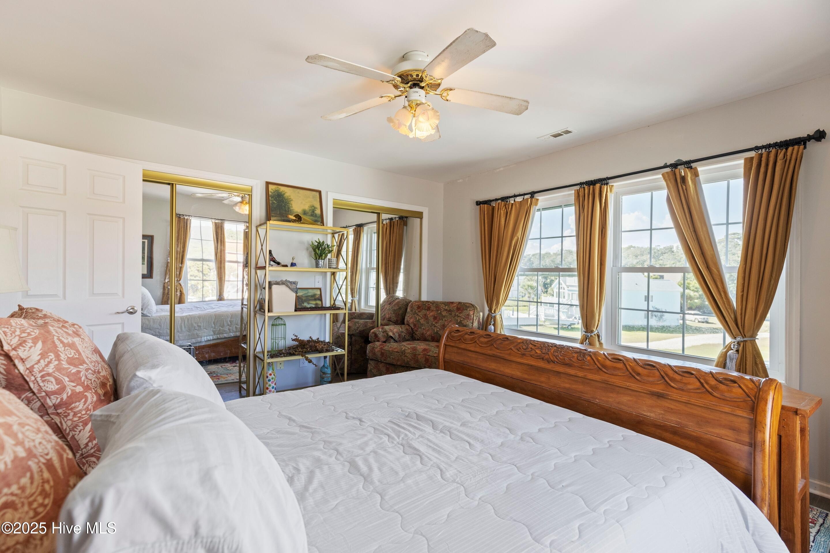 100533338 | Photo 30