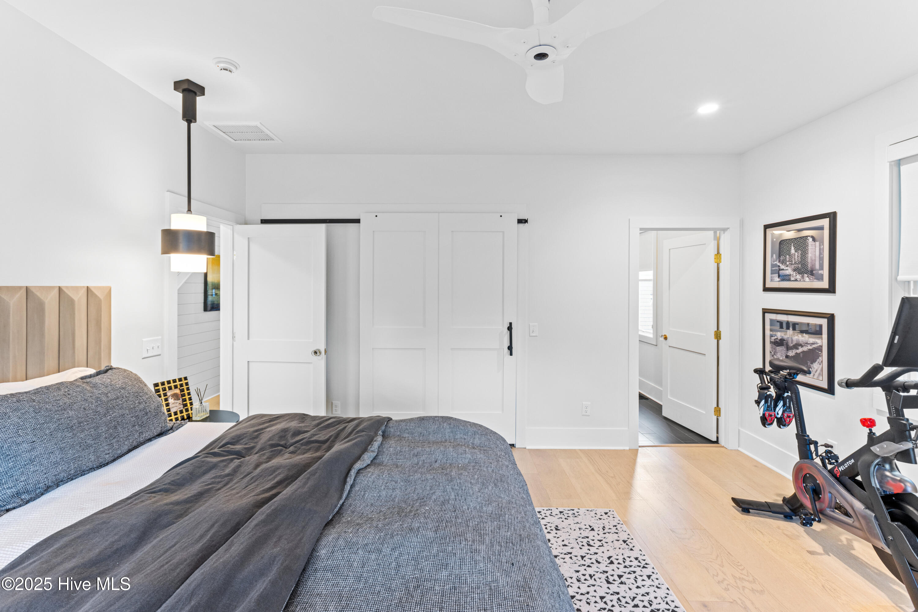 100521321 | Photo 31