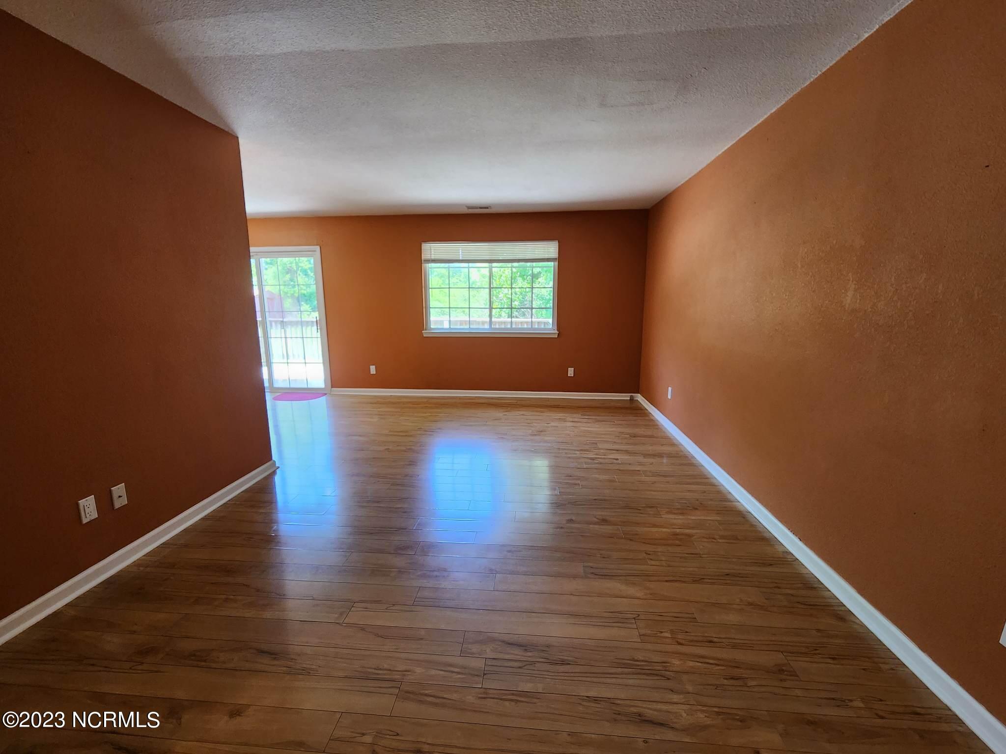 105 Briarwood Court,Jacksonville