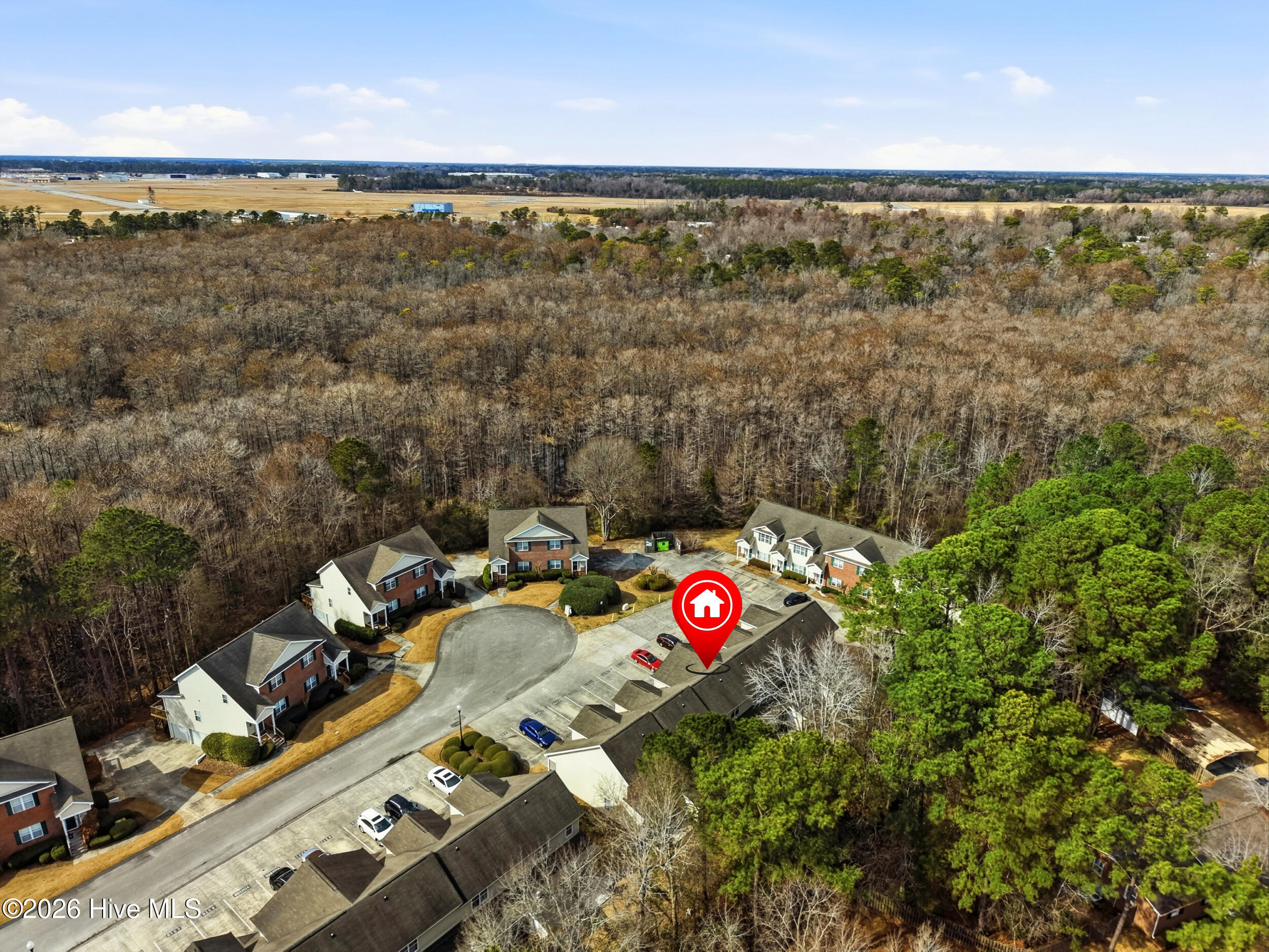 100555192 | Photo 32