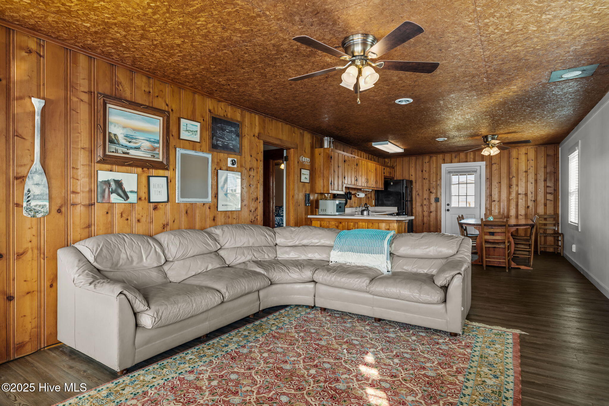 303 E Atlantic Boulevard, Atlantic Beach, NC, 28512