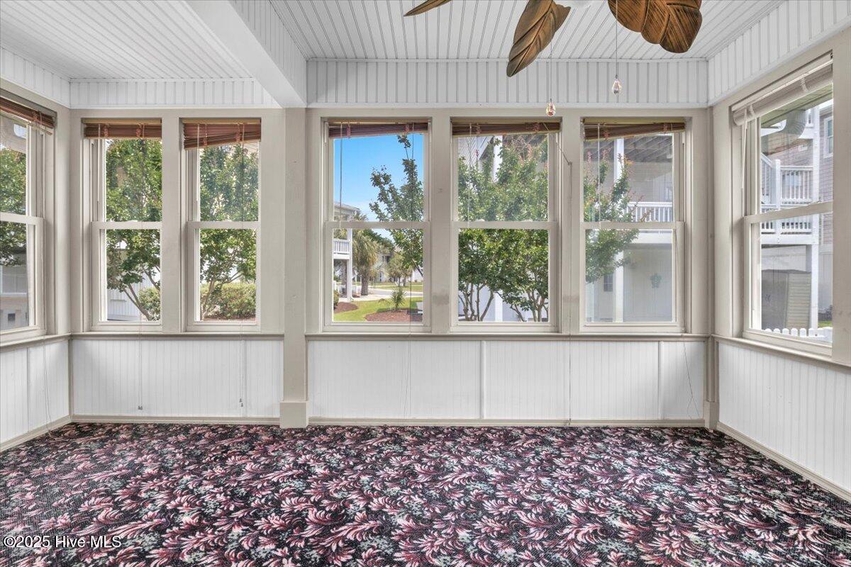 100511551 | Photo 28