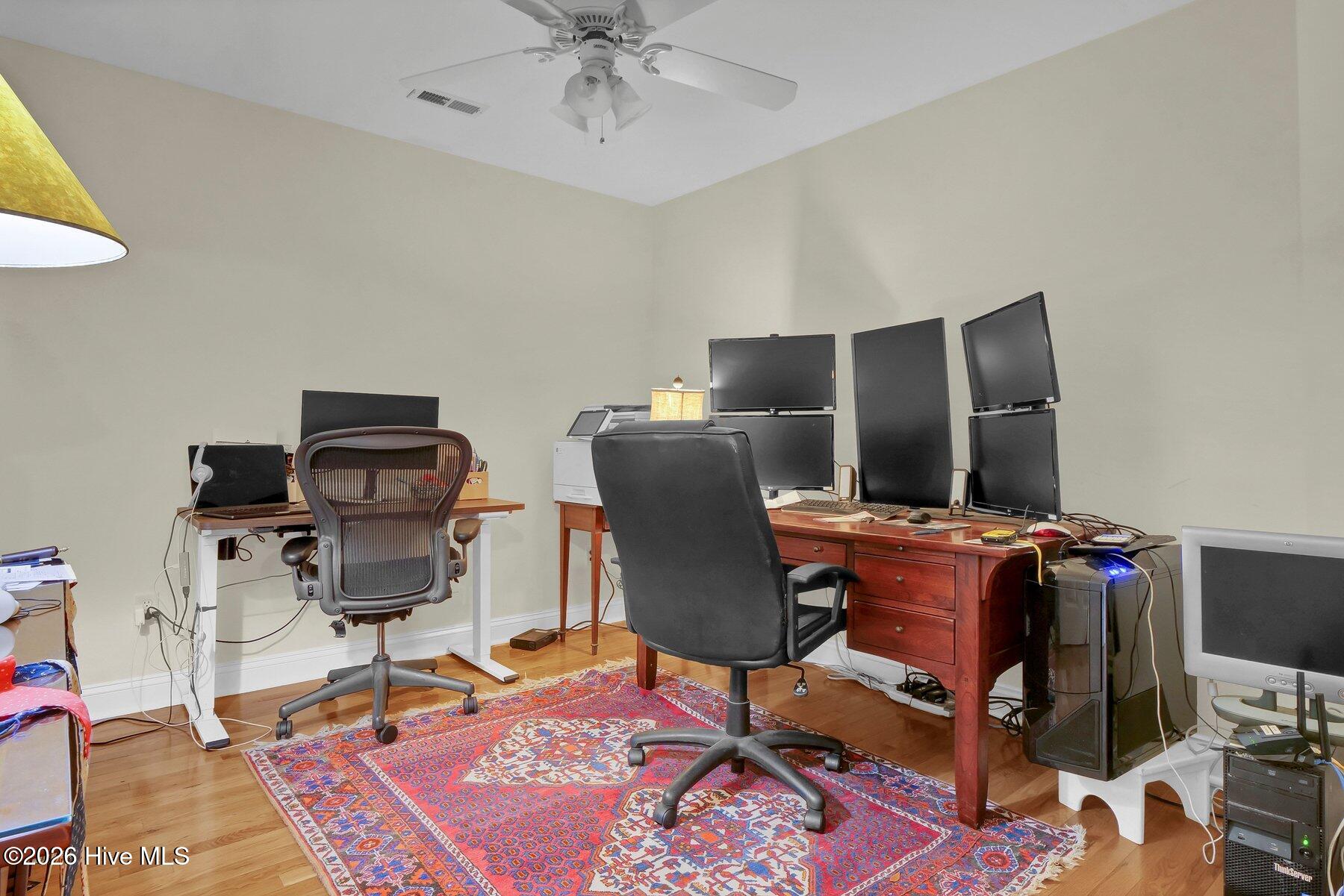 100559904 | Photo 14