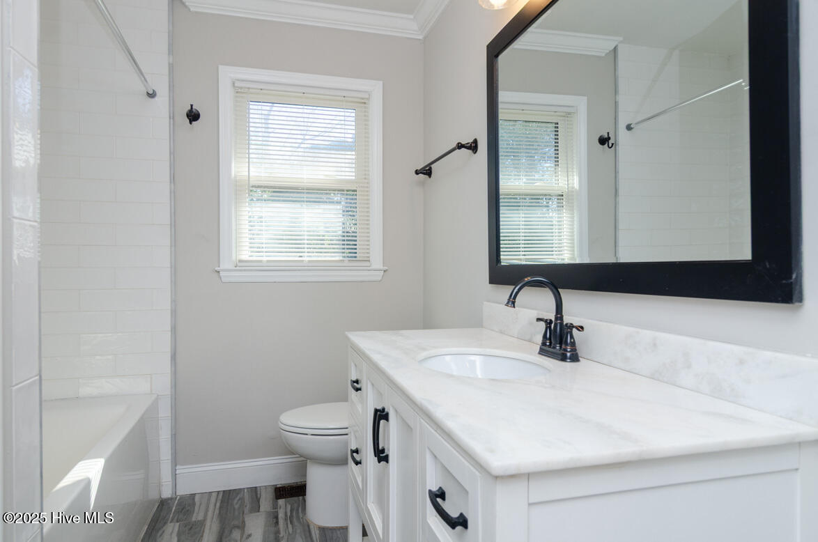 100515505 | Photo 16