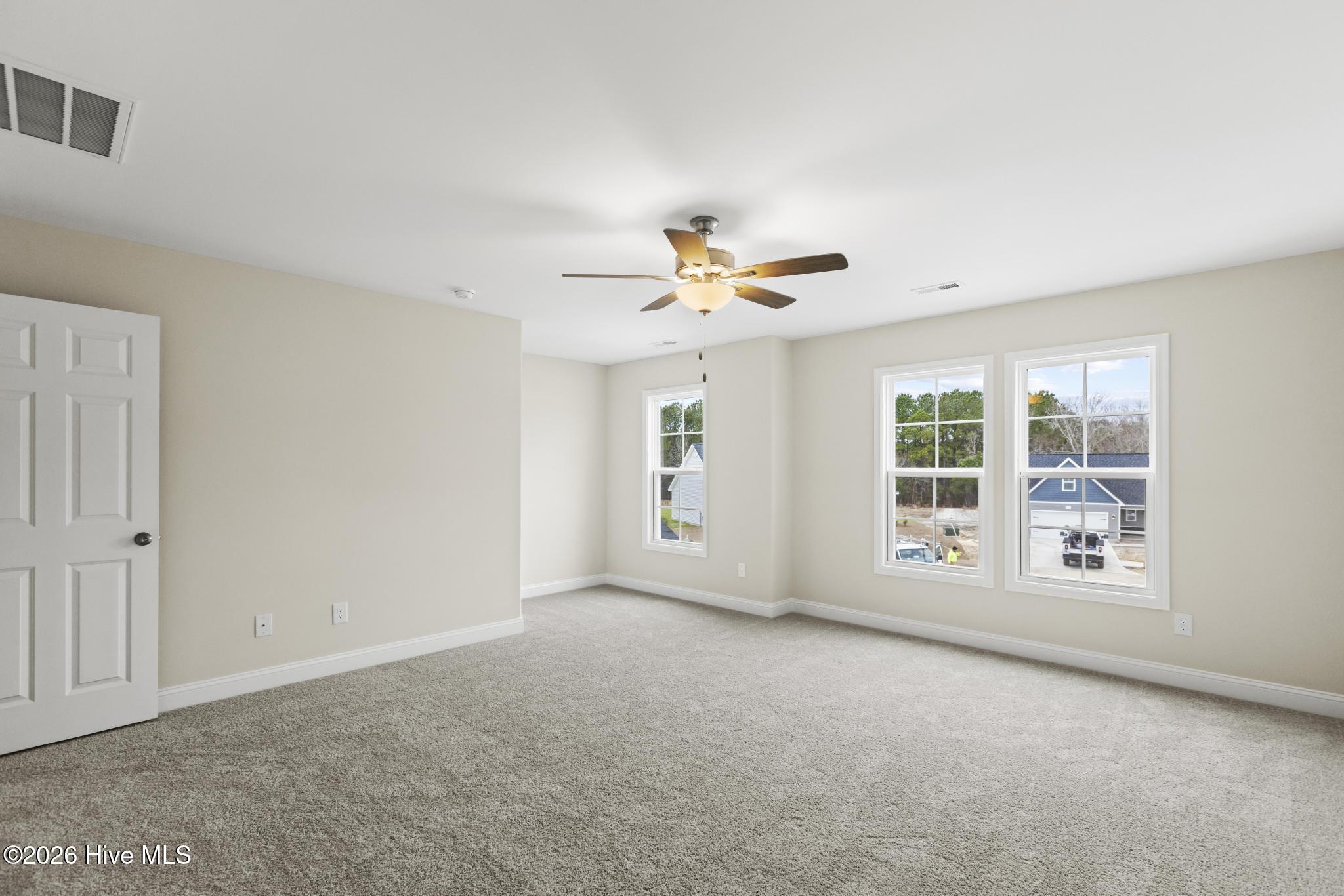 100516186 | Photo 27