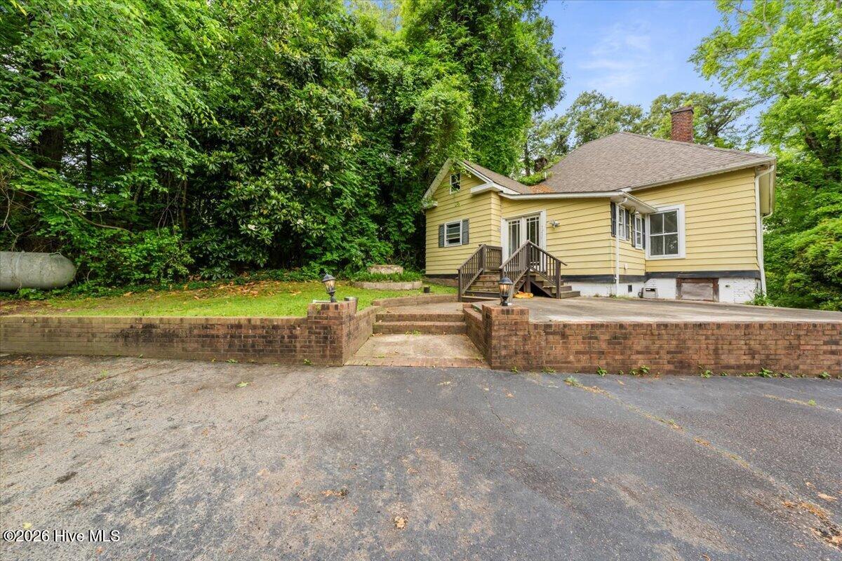 Homes for sale in Carthage, NC | 510 Summit St, Carthage, NC 28327 | MLS# 100571568