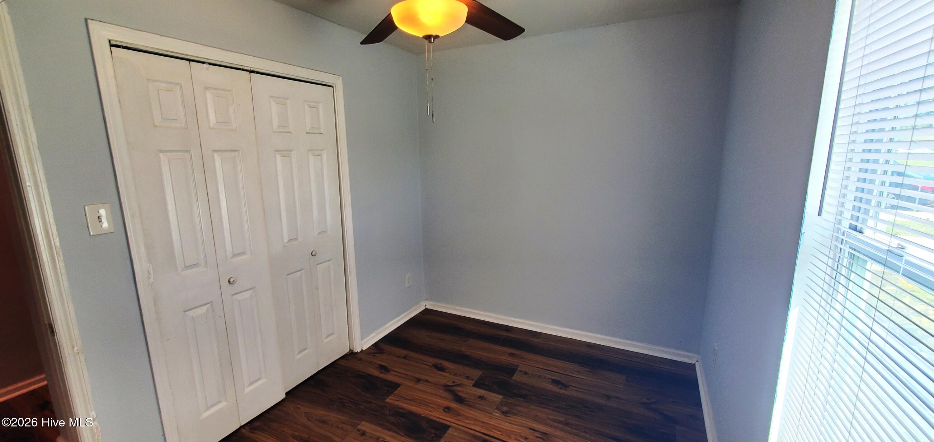 100564401 | Photo 18