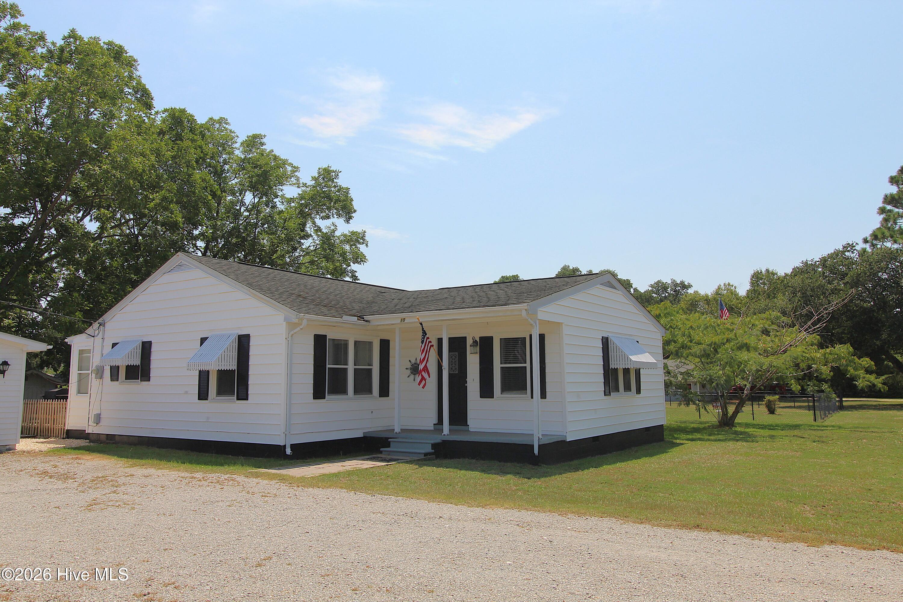 1st image of 103 Cactus St, Newport, NC 28570 | MLS# 100596840