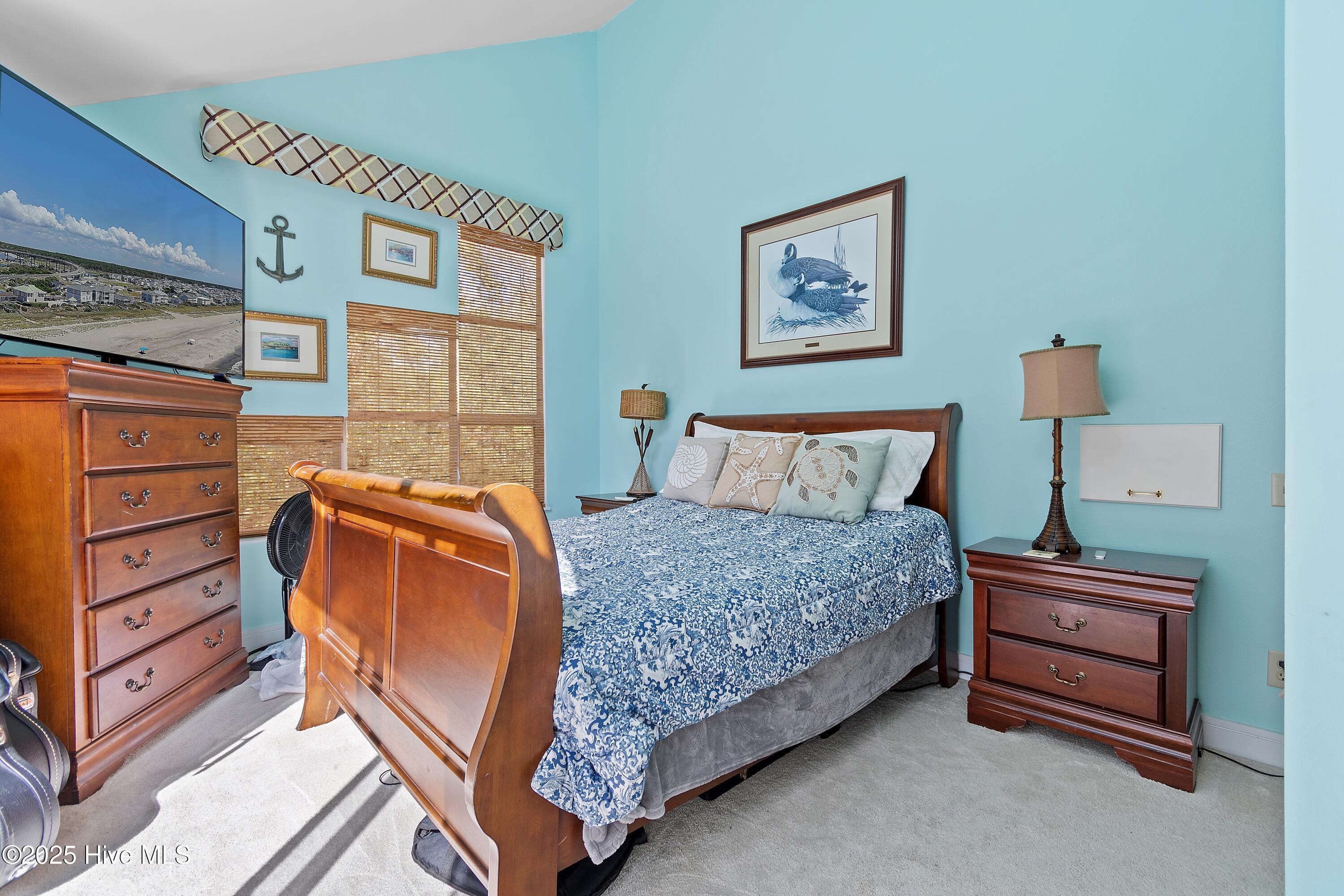 100535274 | Photo 30