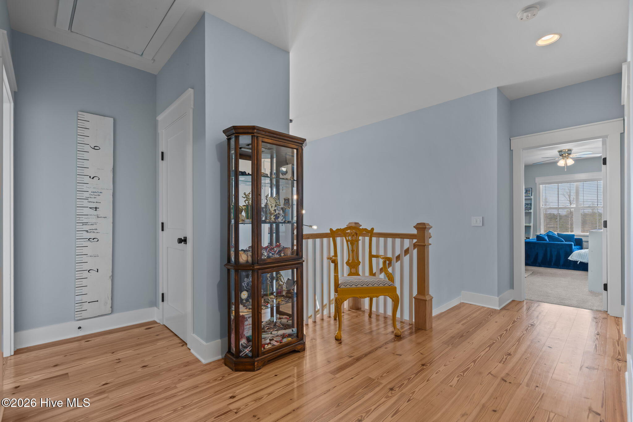 100563591 | Photo 29