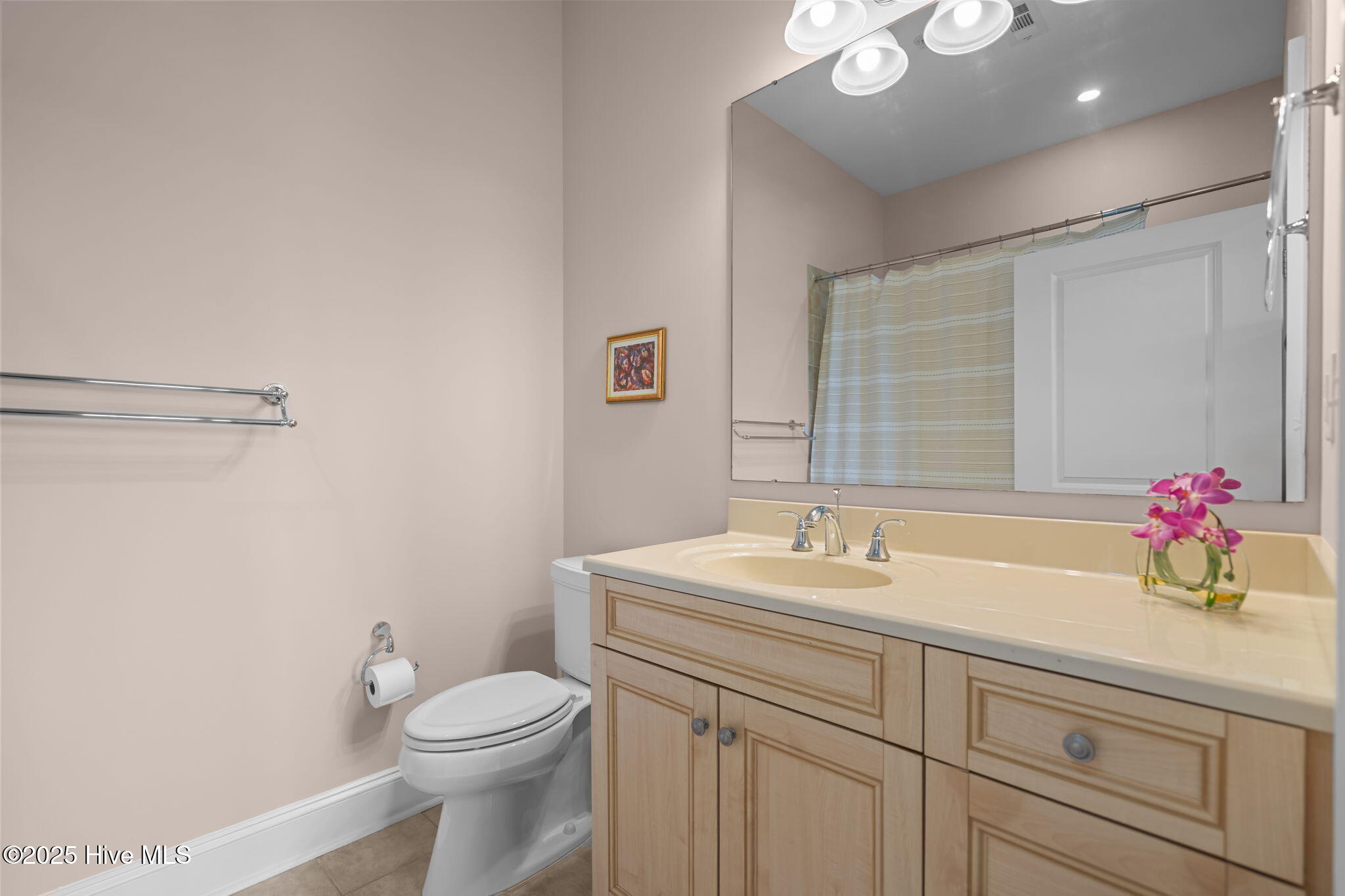 100525076 | Photo 36