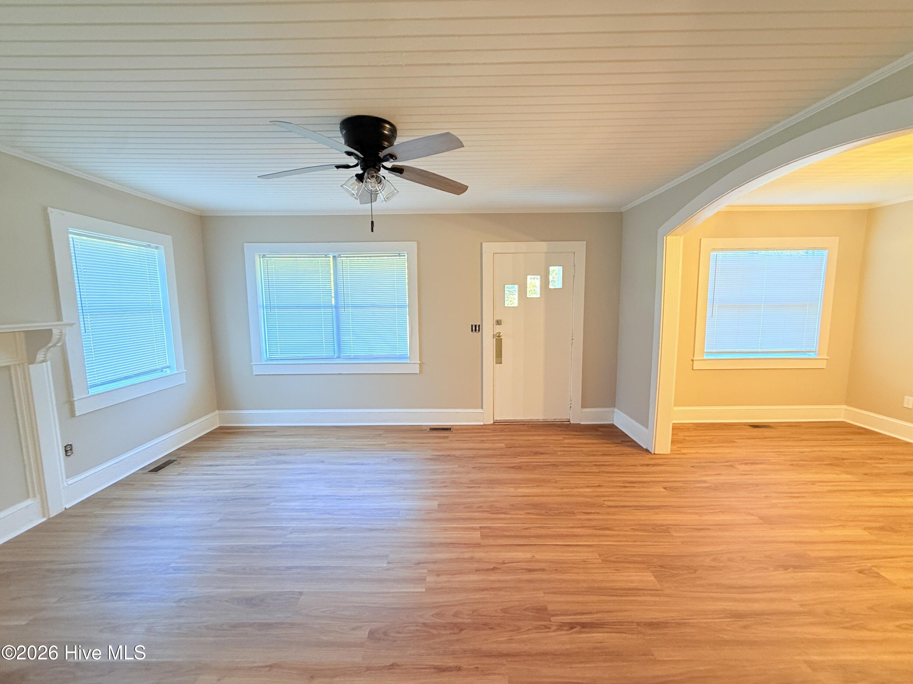 Huge Family Room. All new LVP flooring throughout home. Sauls of Wilson installation.