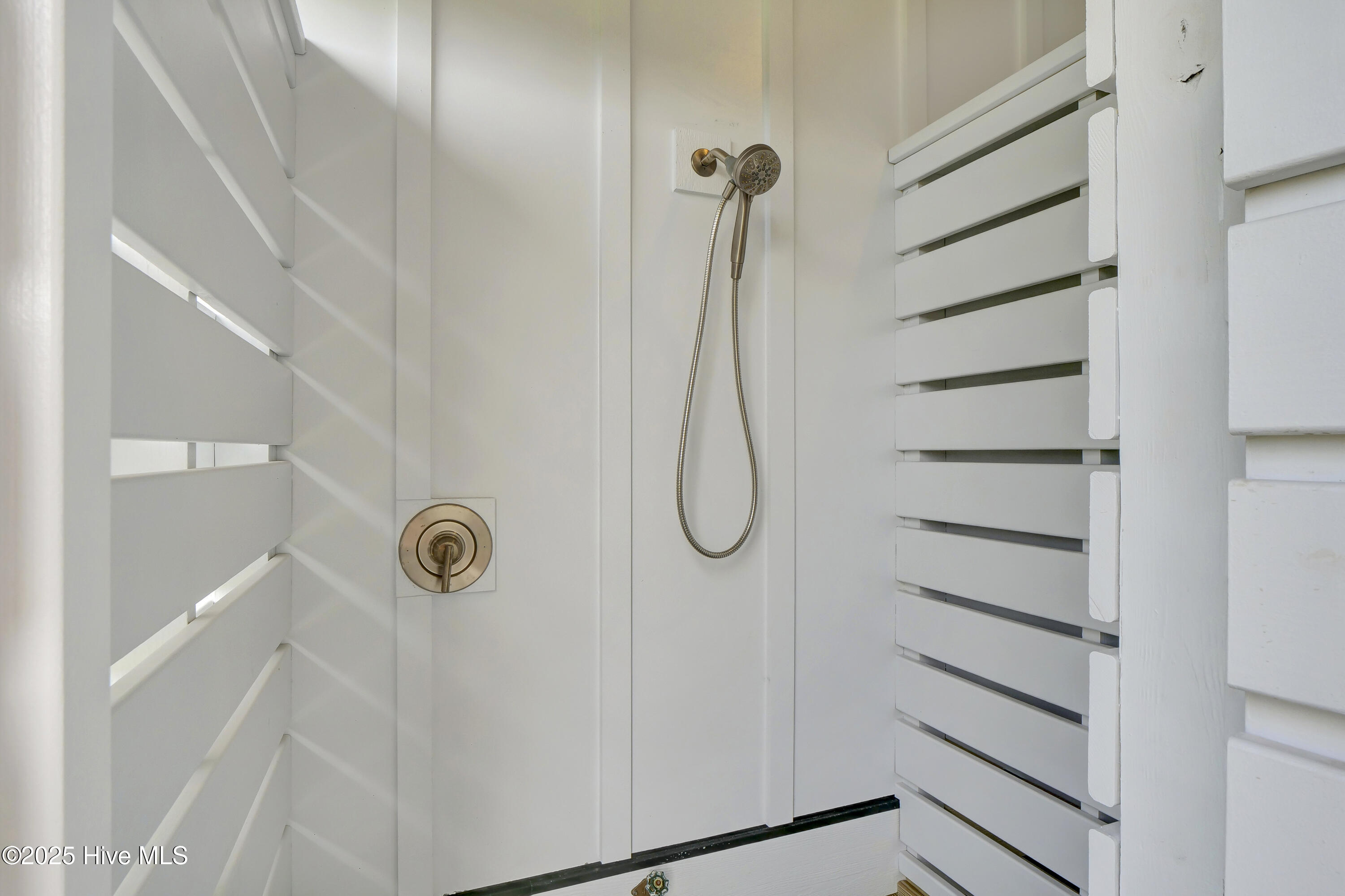 100534317 | Photo 55