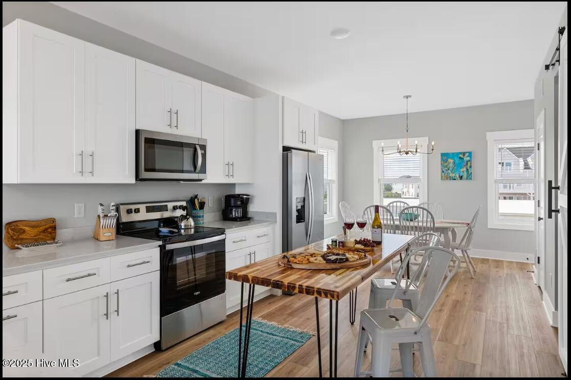 100534215 | Photo 11