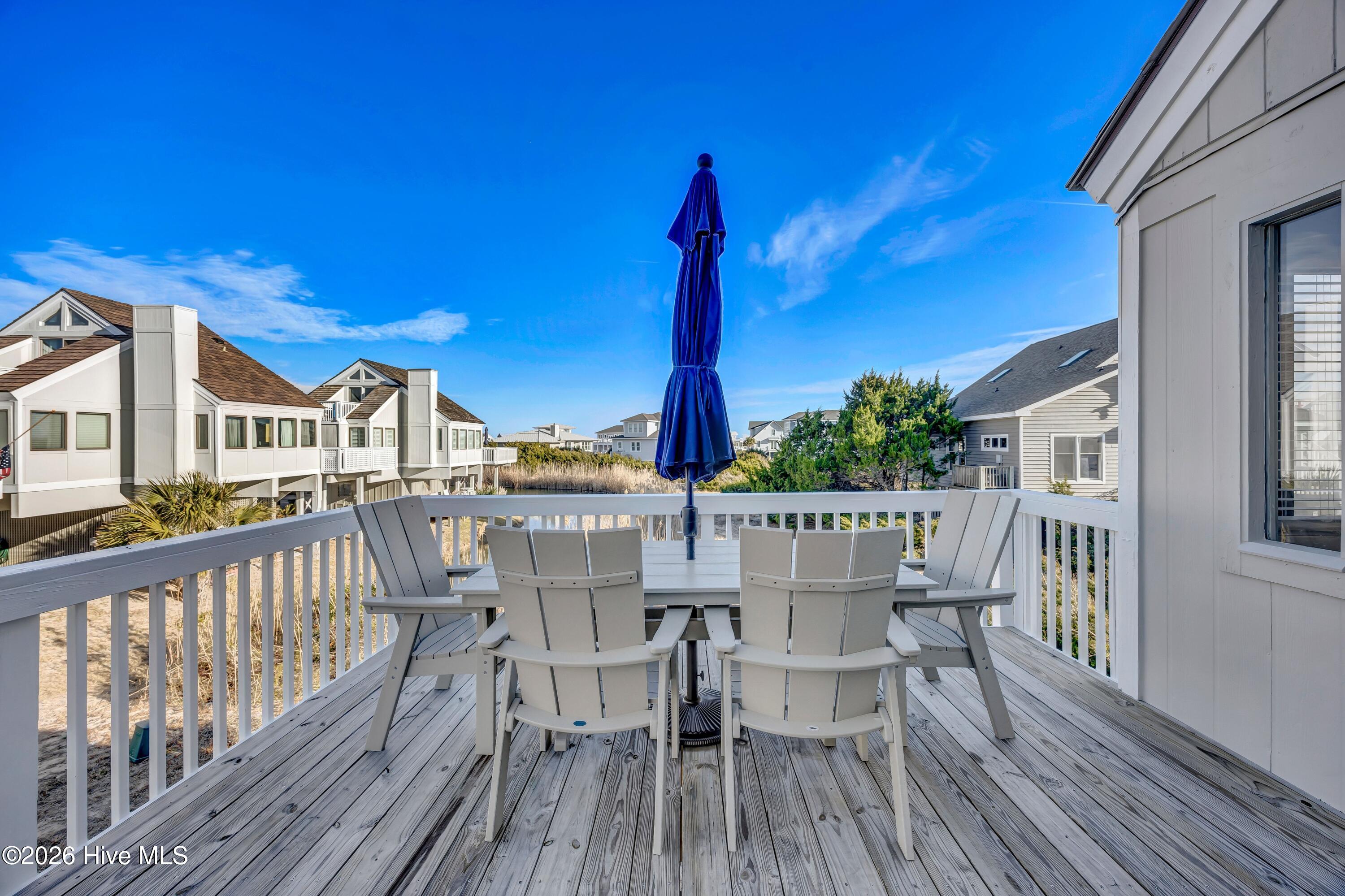 100554666 | Photo 30