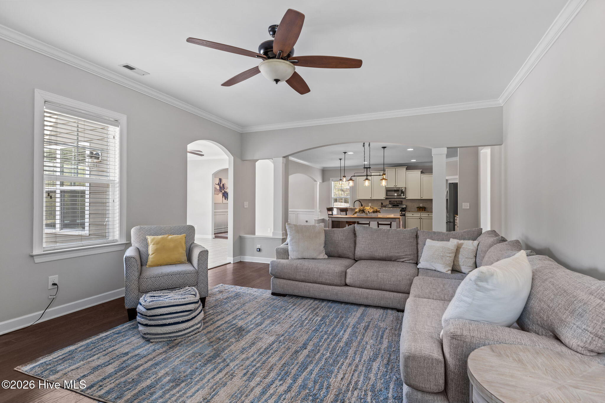 100554627 | Photo 20