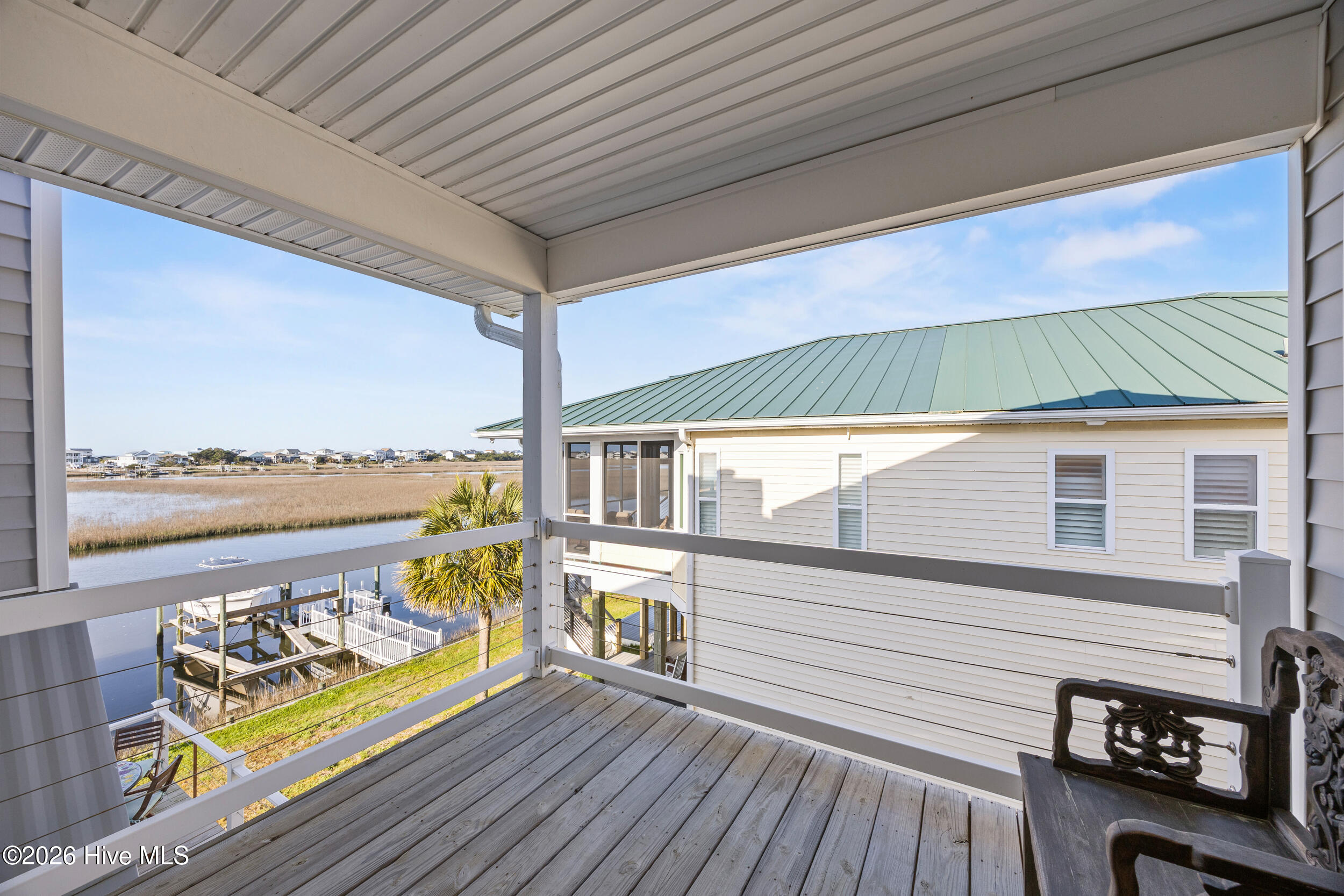 100564811 | Photo 35