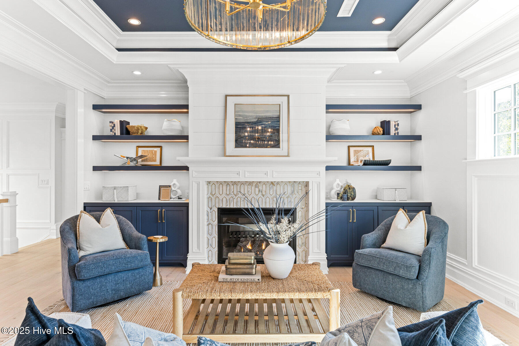 100401243 | Photo 50