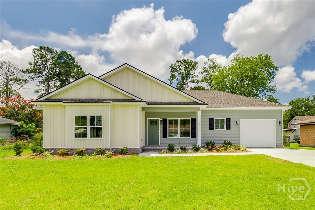 New construction, open kitchen concept with granite counter tops, white cabinetry, stainless appliances and pantry with storage. Custom tiled shower with frameless glass door and large soaking tub. Recessed lighting and laminate vinyl plank flooring throughout. Outdoor wooden deck for entertaining and relaxing.