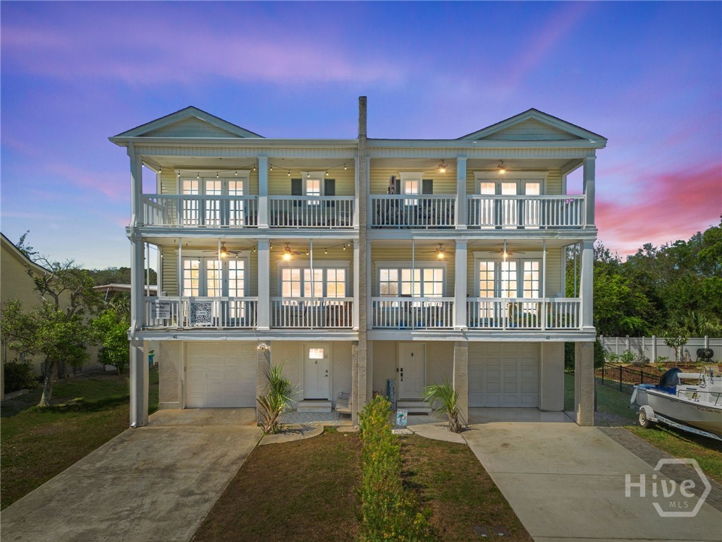 40 Captains, Tybee Island, Georgia, 4 Bedrooms Bedrooms, 8 Rooms Rooms,4 BathroomsBathrooms,Townhouse,For sale,Captains,SA354743 40 Captains, Tybee Island, Georgia, 4 Bedrooms Bedrooms, 8 Rooms Rooms,4 BathroomsBathrooms,Townhouse,For sale,Captains,SA354743