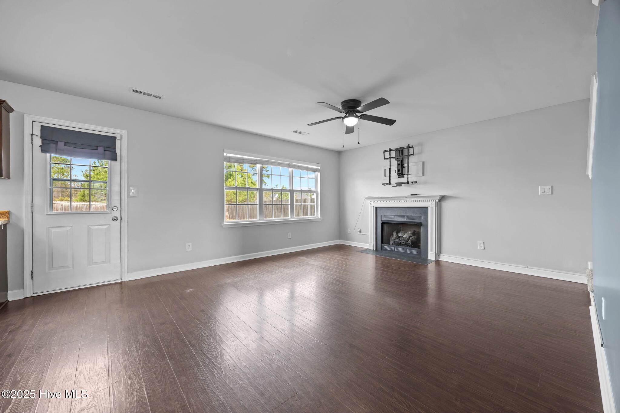 100542971 | Photo 20