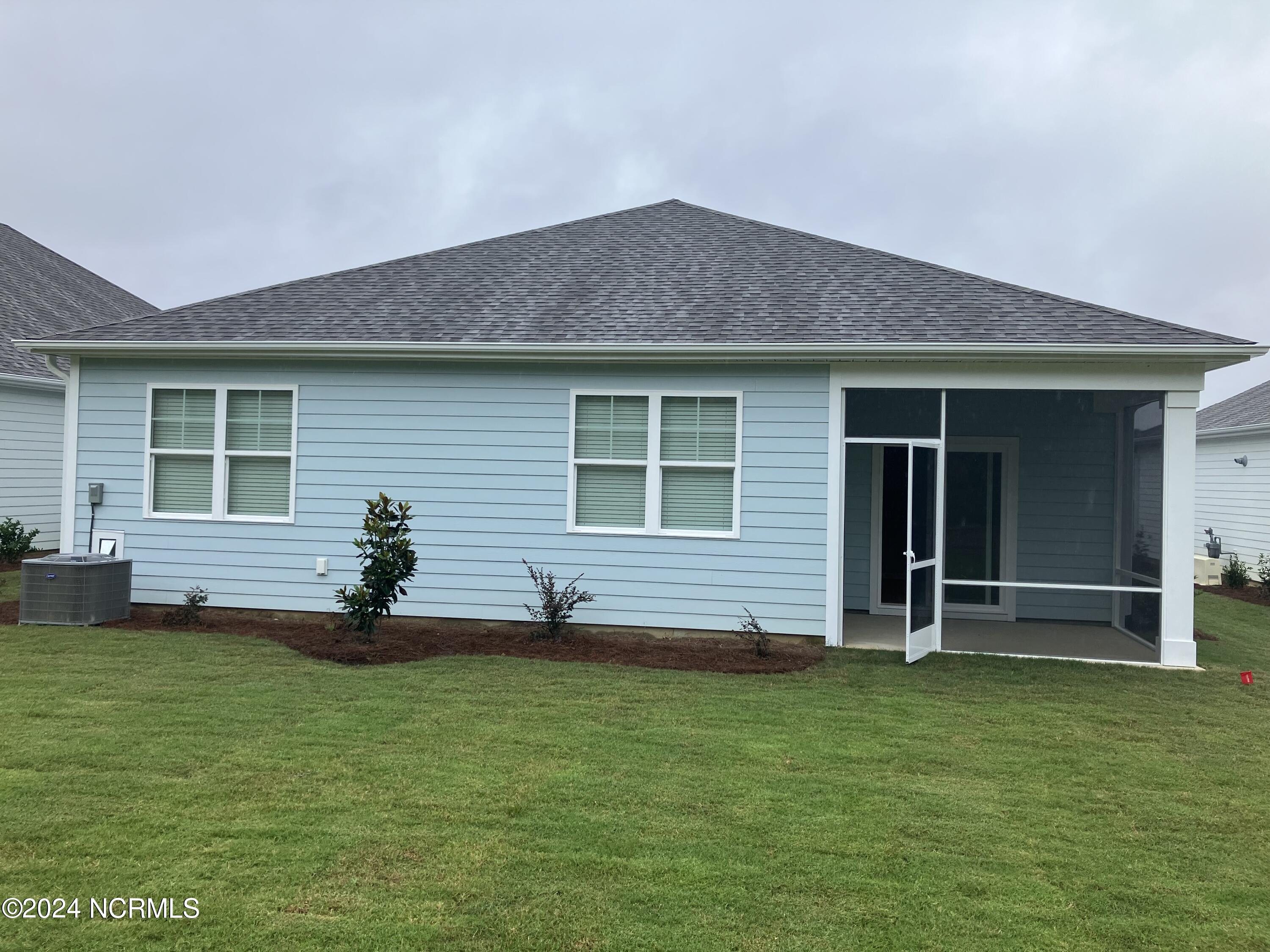 100540781 | Photo 10