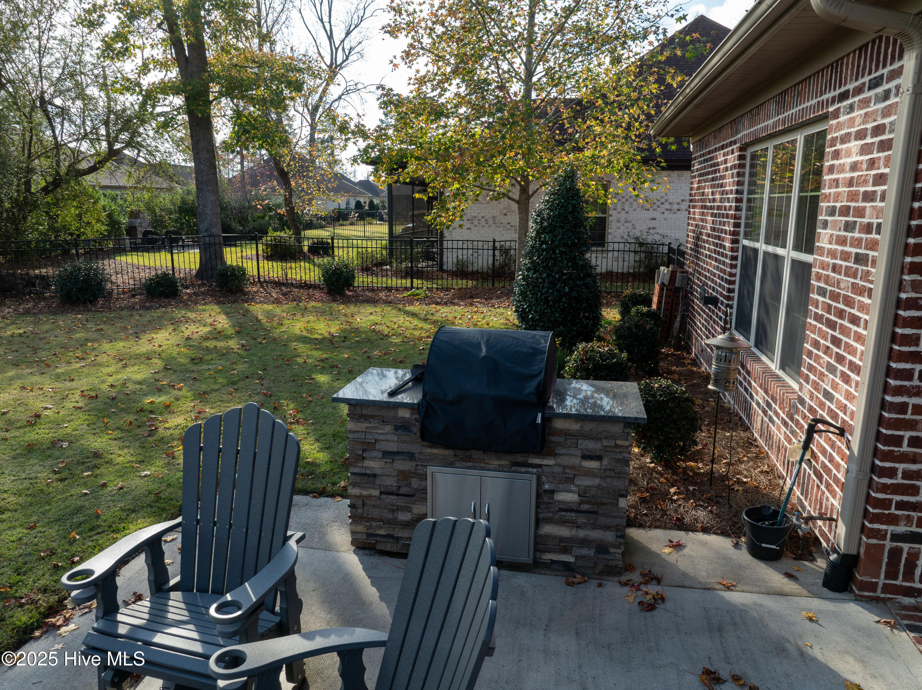 100542955 | Photo 44