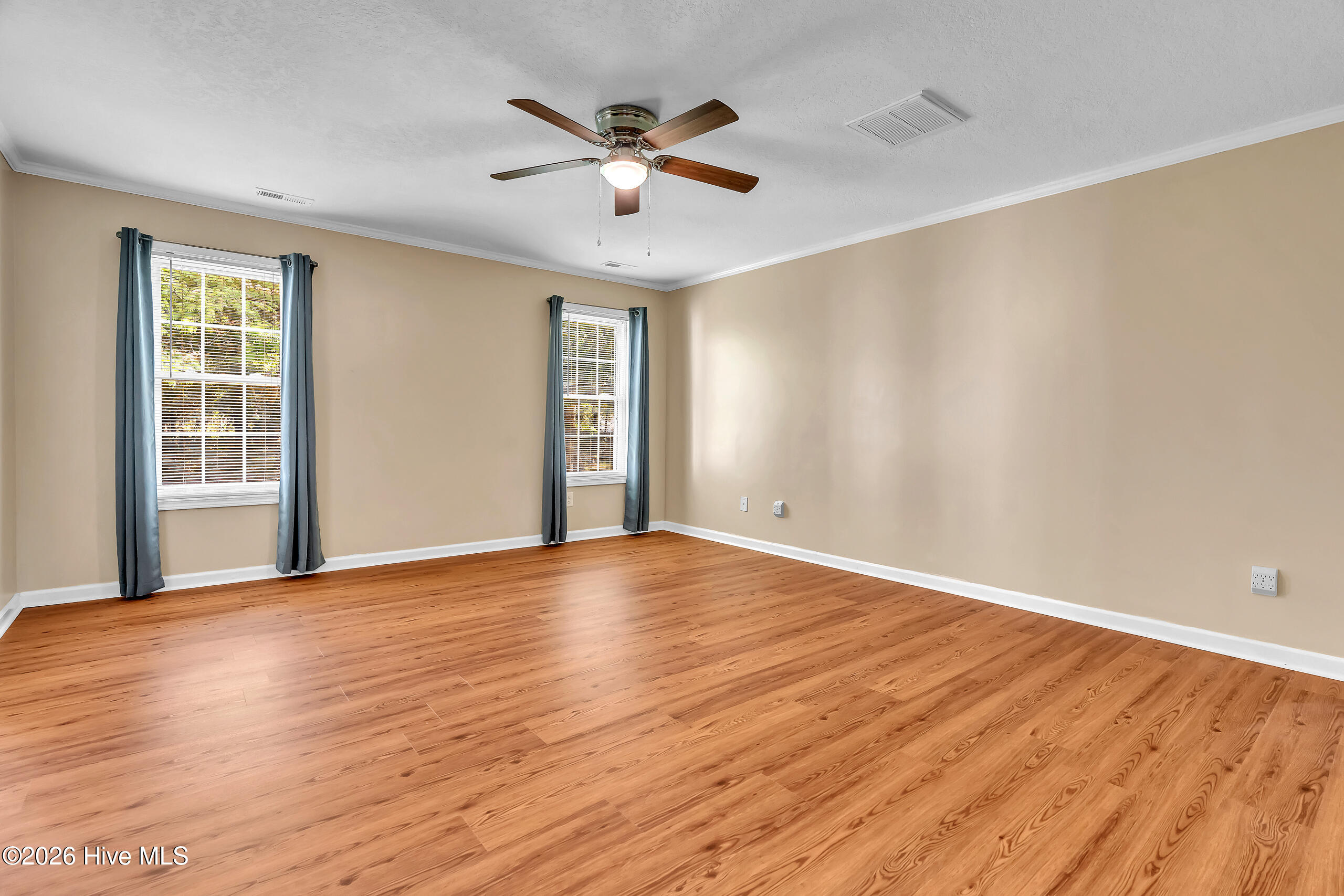 215 Winding Creek Way,Hubert