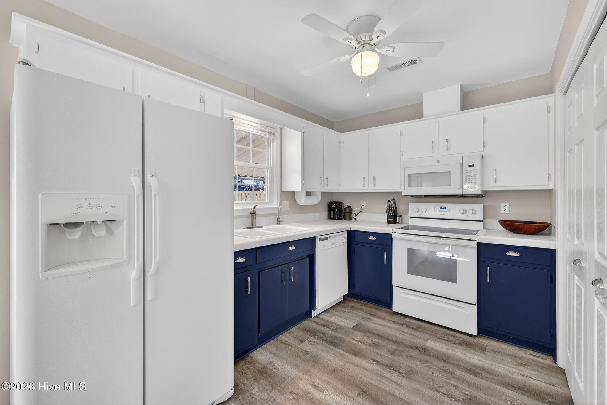 100555588 | Photo 12