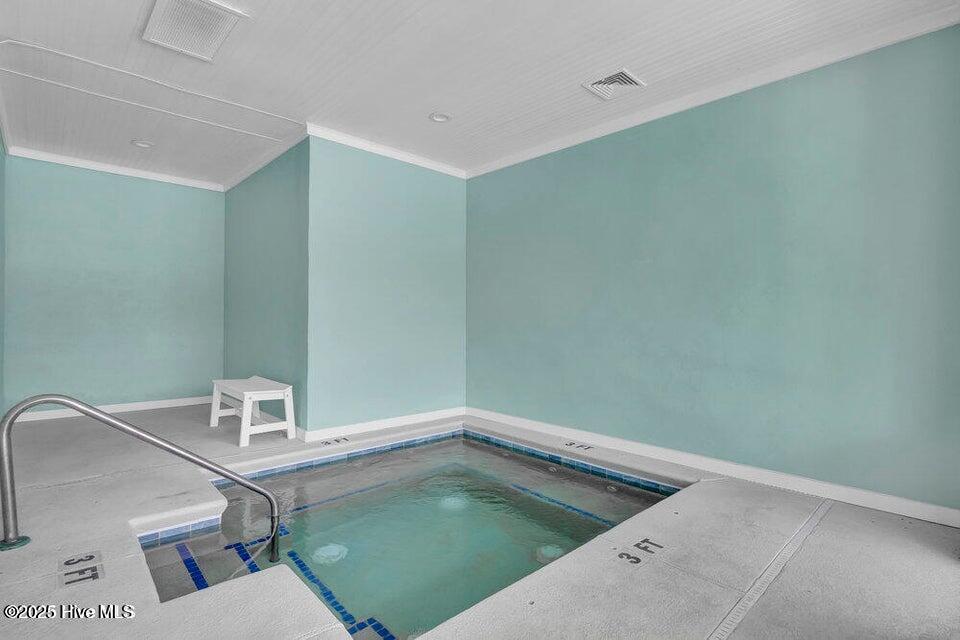 100515209 | Photo 55