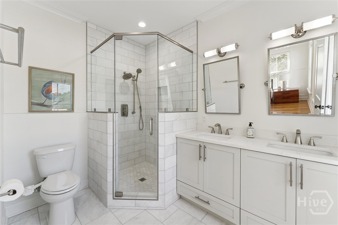 554 E McDonough, Savannah, GA 31401 Listing Photo  12