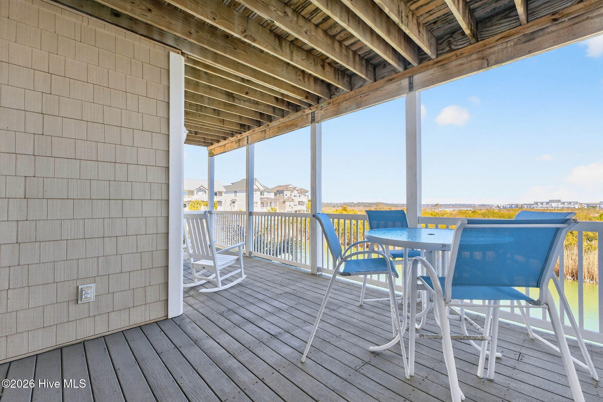 100555229 | Photo 39