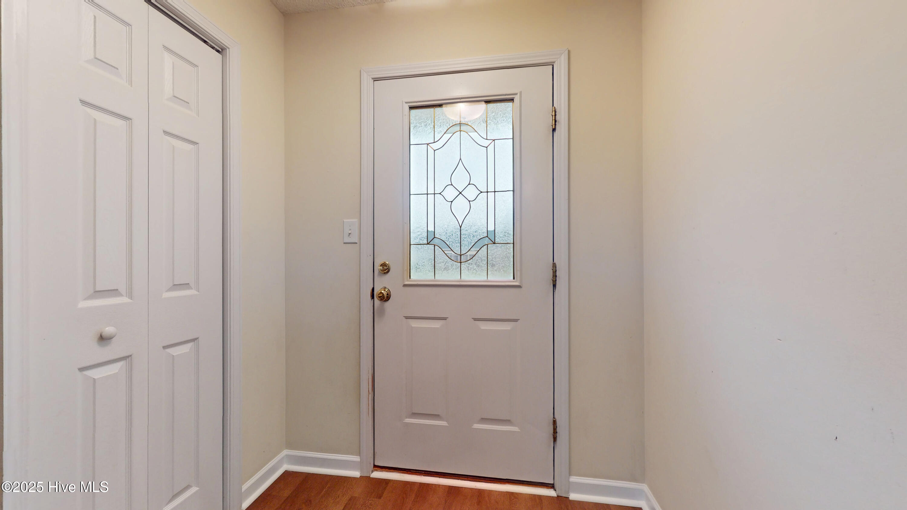 2104 Colony Plaza, Jacksonville, NC 28546 – photo 5: 09192025_133703