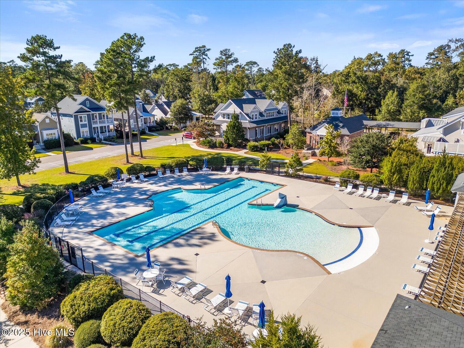 100536924 | Photo 49