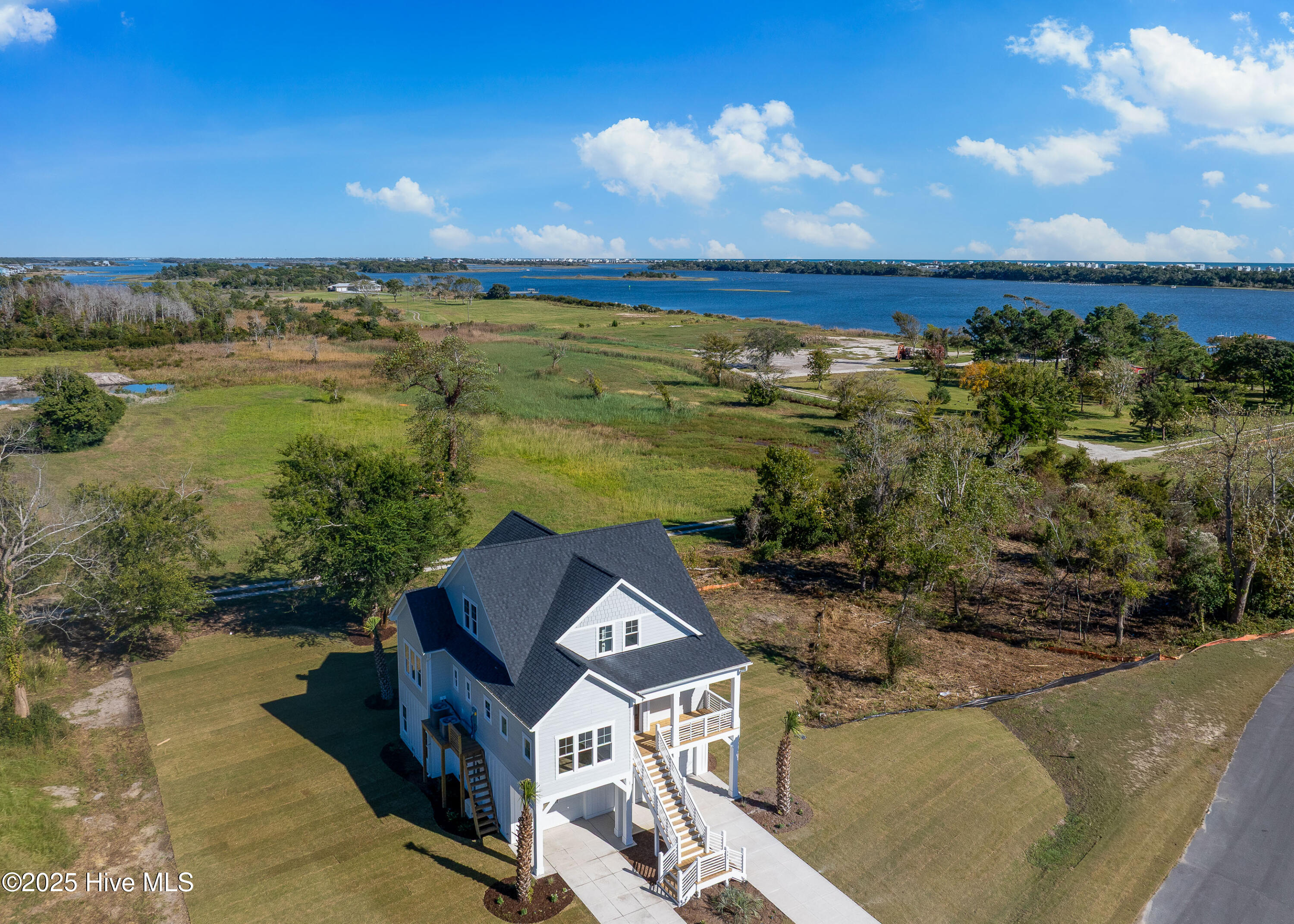 100557096 | Photo 67