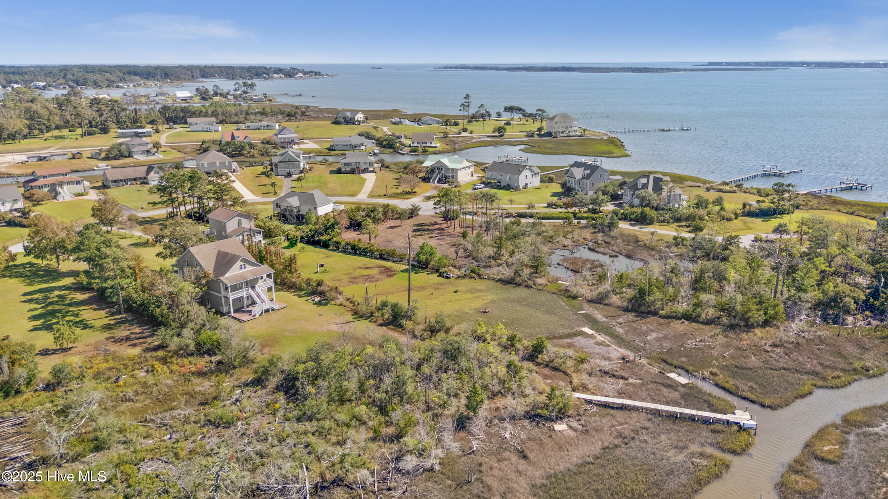 306 Joan Court, Beaufort, NC, 28516