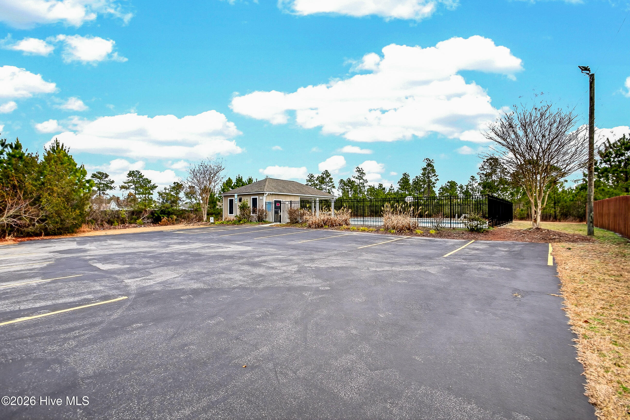 100559472 | Photo 28