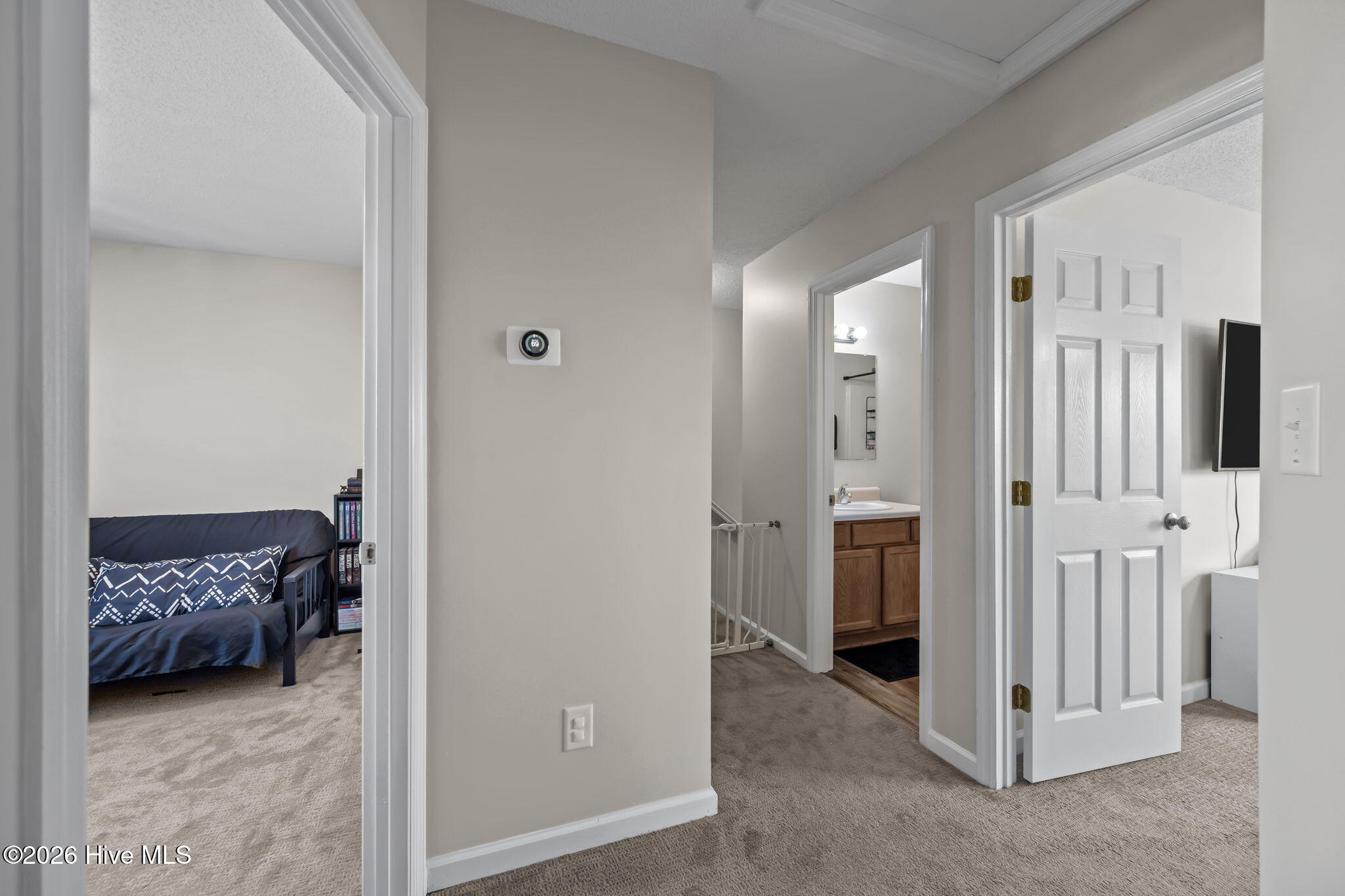 100561197 | Photo 36