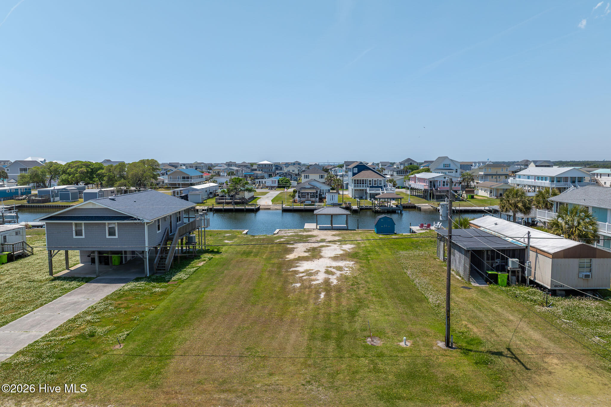 100569723 | Photo 21