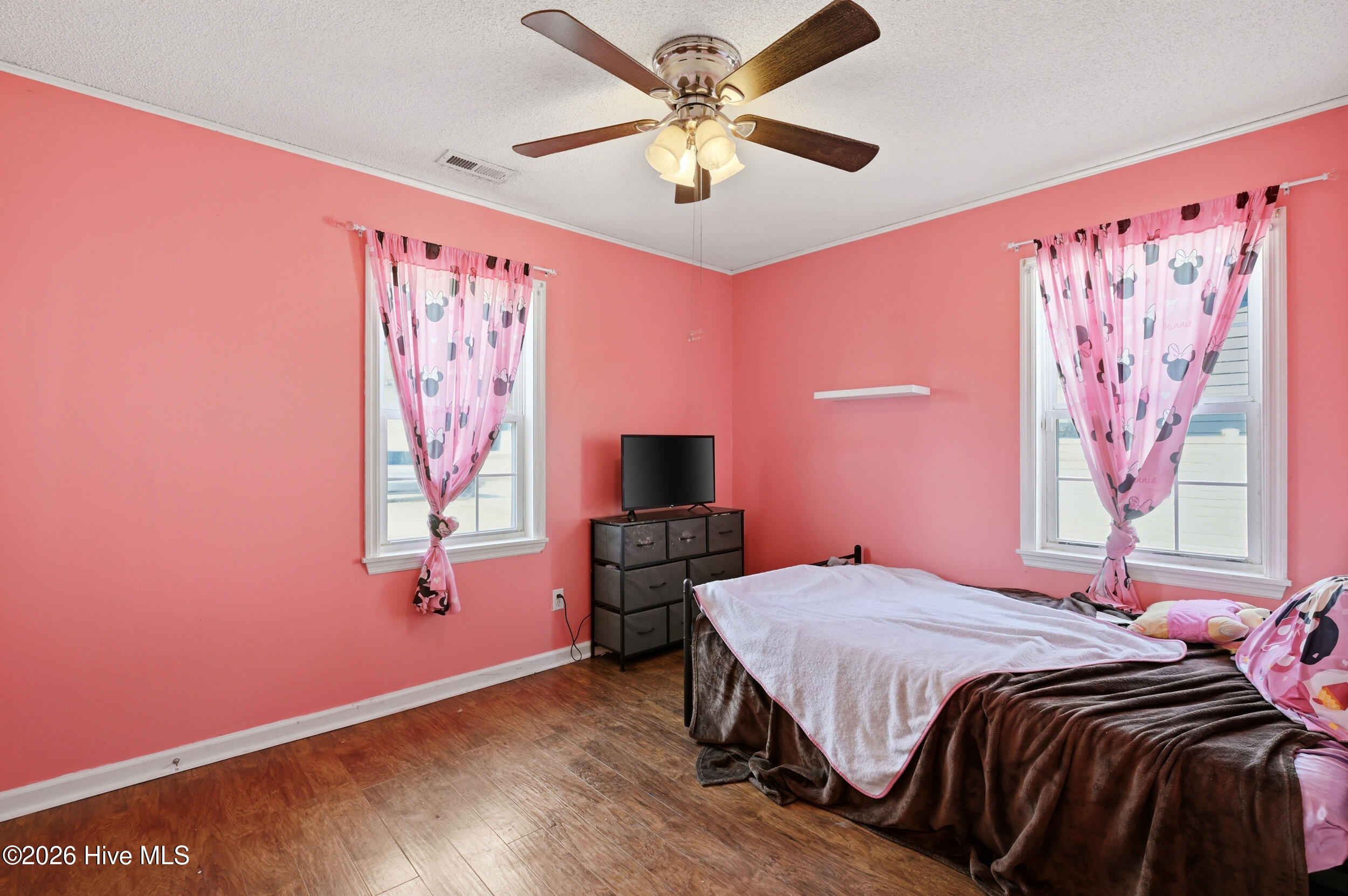 100562162 | Photo 20