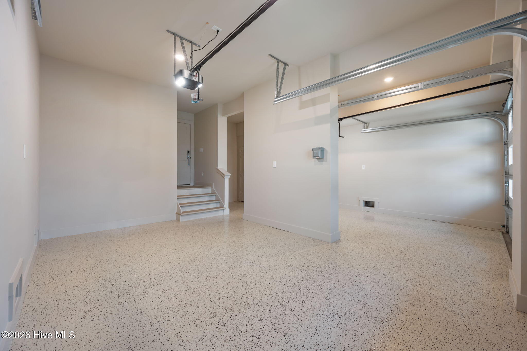 100552191 | Photo 122