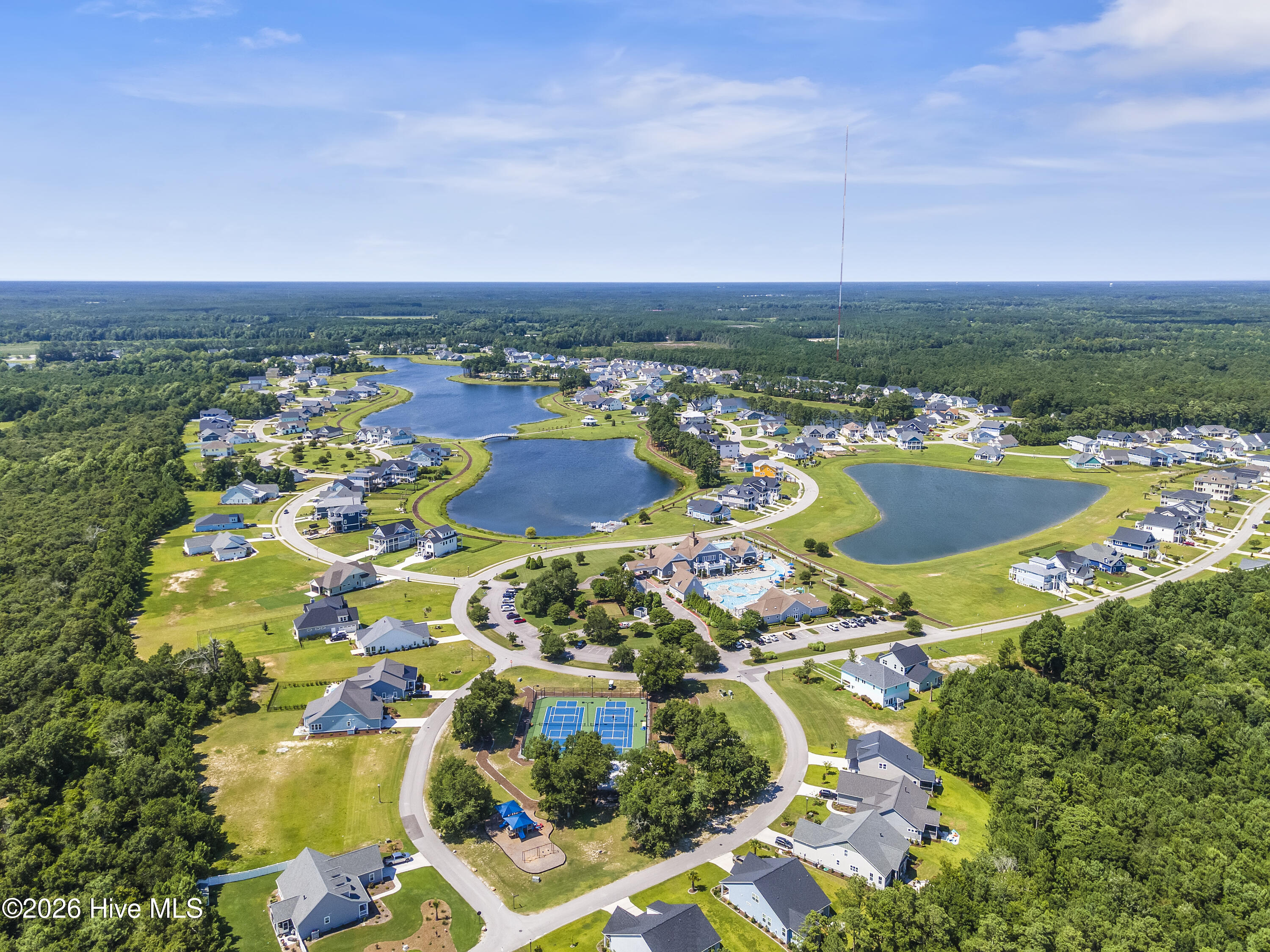 100568018 | Photo 81