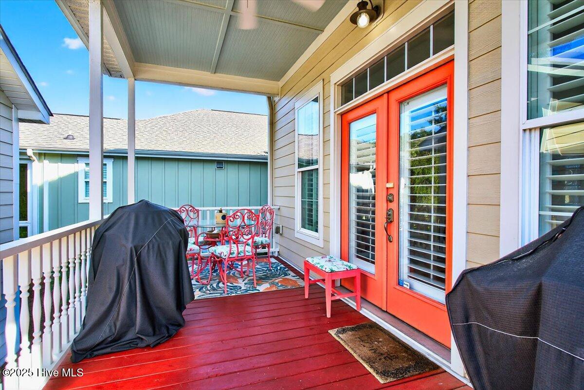 100518883 | Photo 21