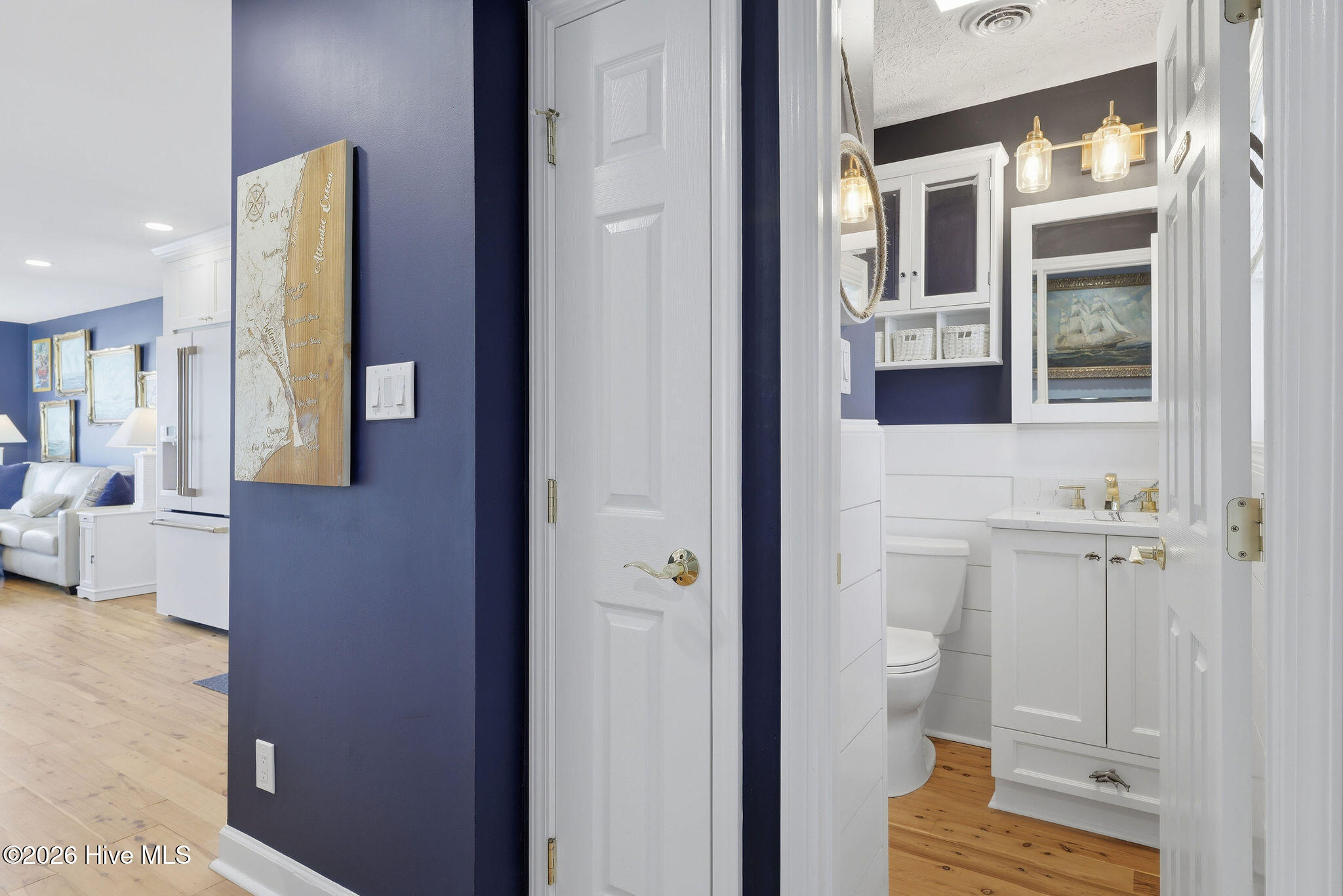 100559575 | Photo 23