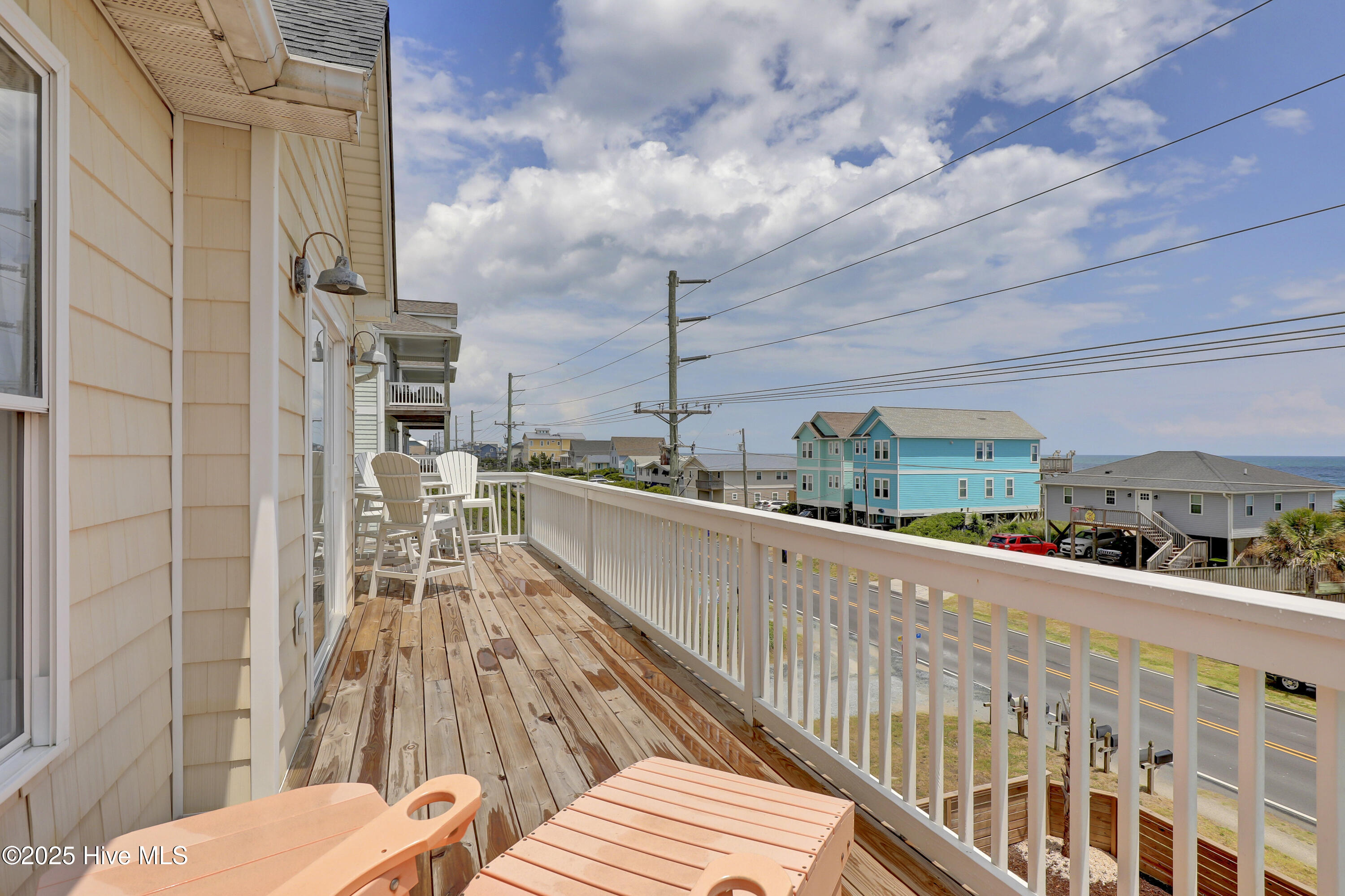 100521300 | Photo 48