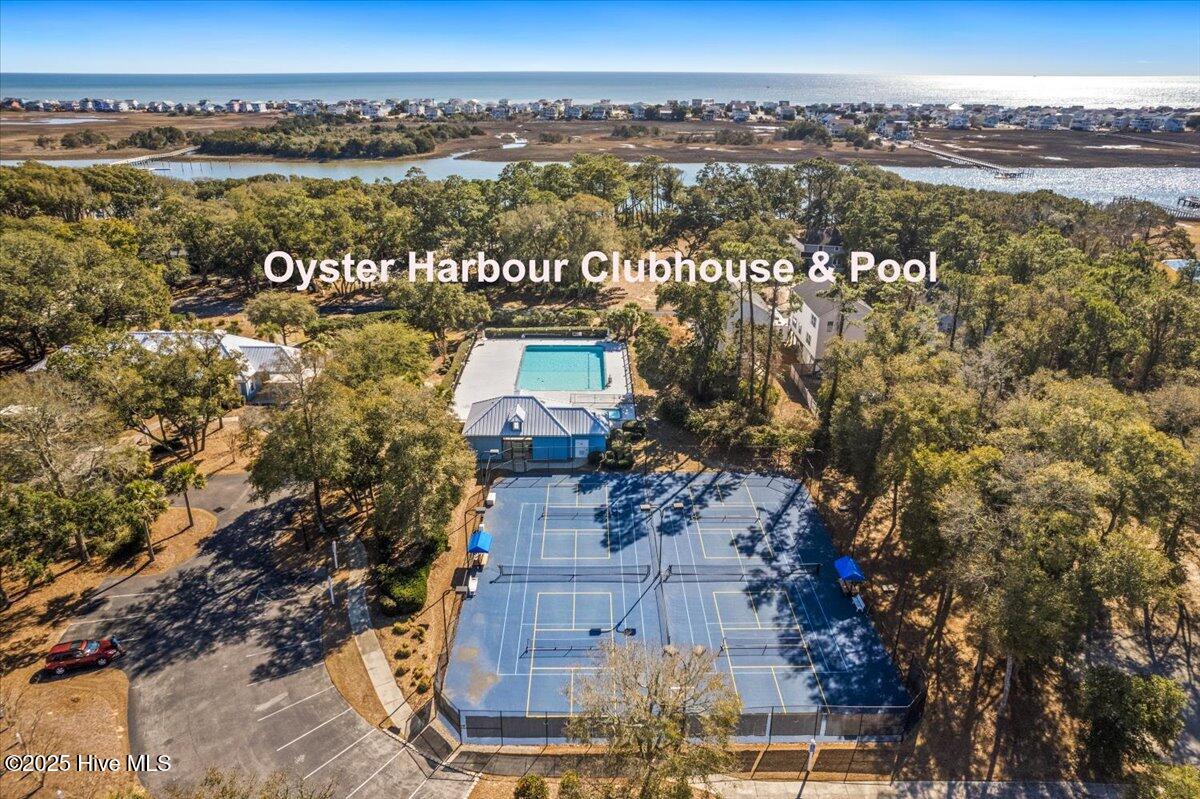 100530504 | Photo 66