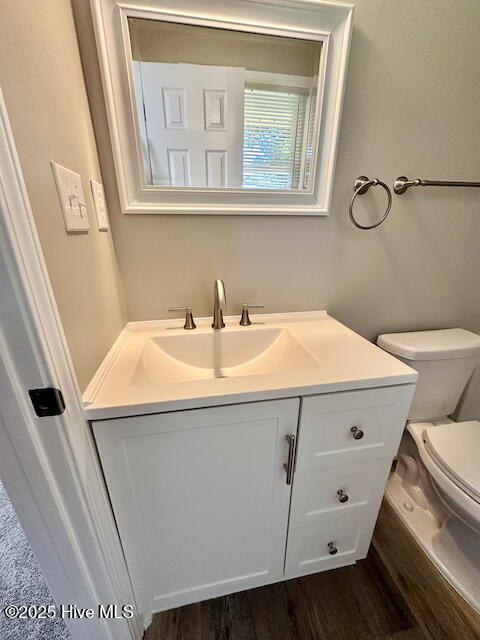 100542566 | Photo 25