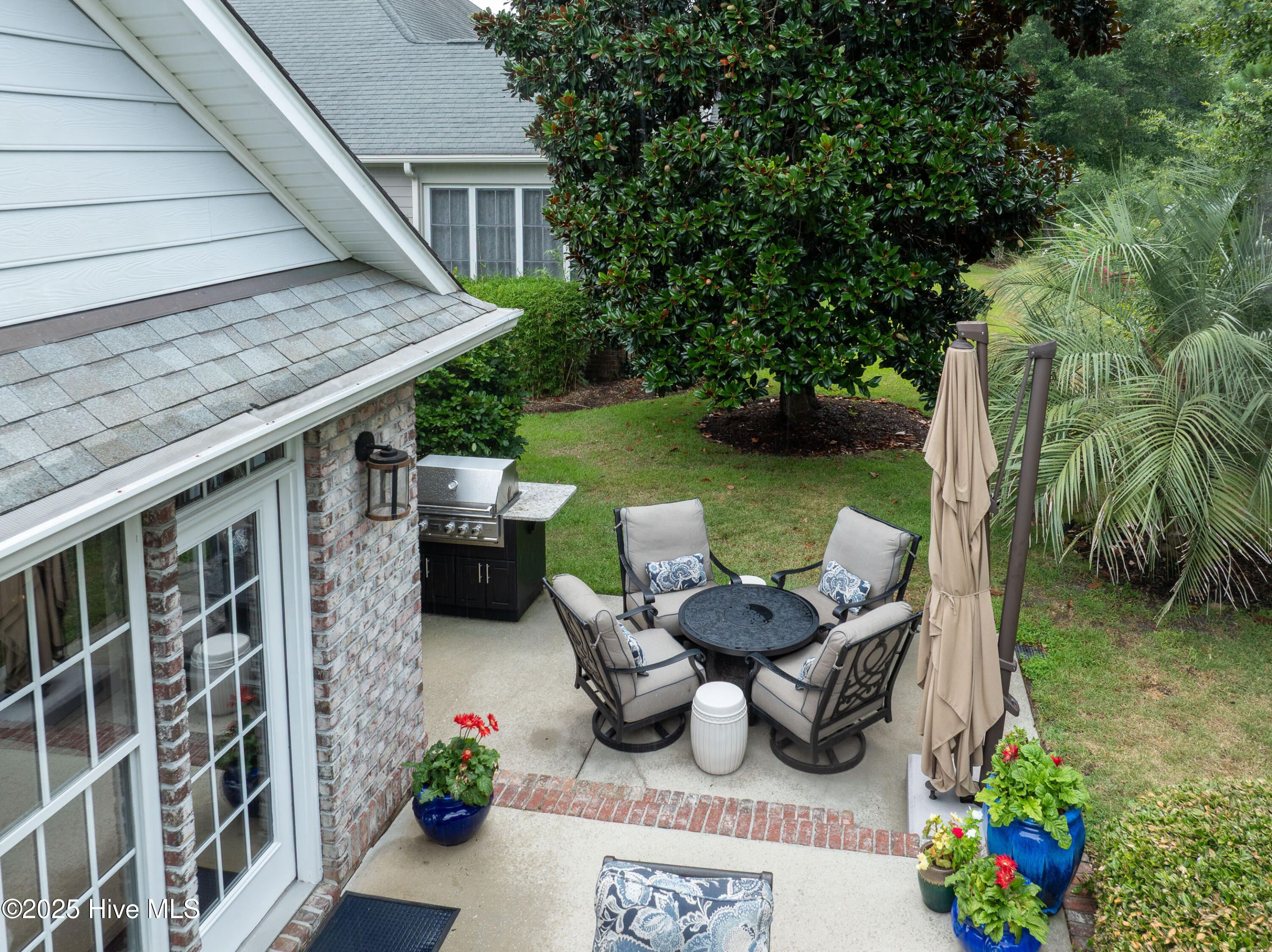 100526851 | Photo 52