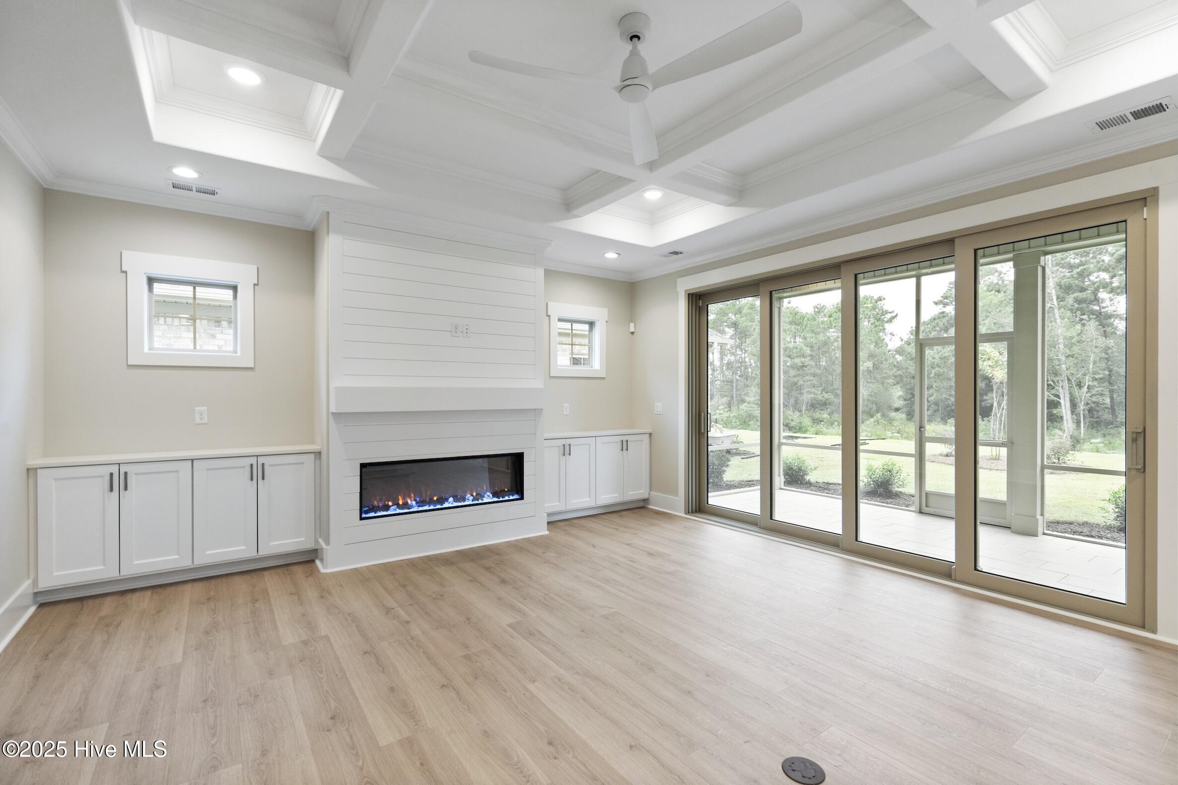 100513884 | Photo 27