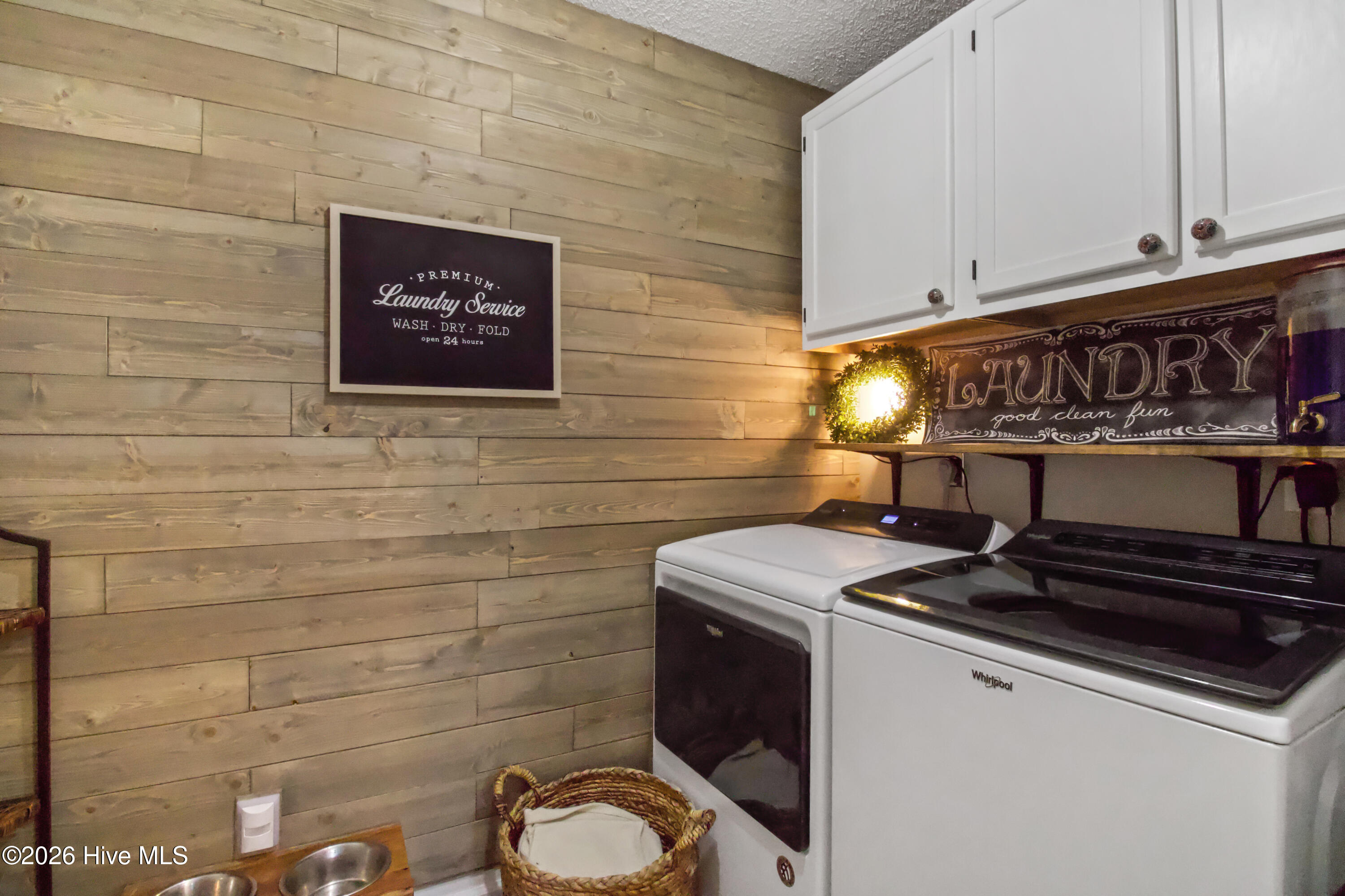 100559639 | Photo 22